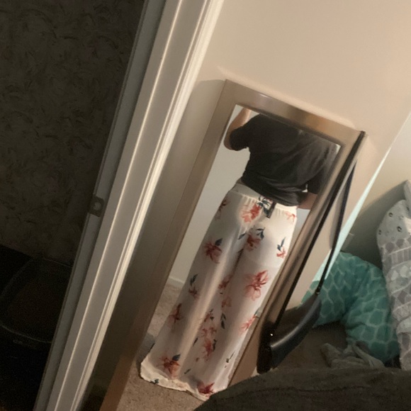 Floral pants - Picture 9 of 10